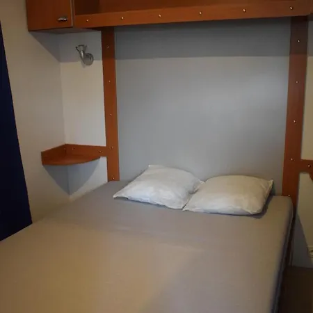 مكان تخييم Du Creulet