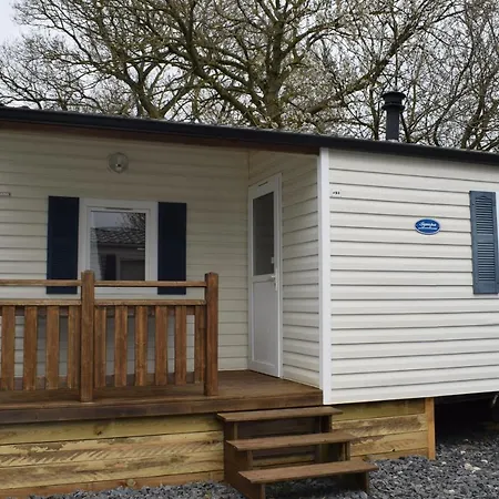 مكان تخييم Du Creulet