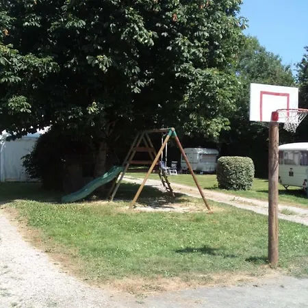 Du Creulet مكان تخييم Crouay