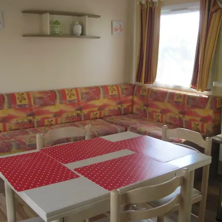 Camping Du Creulet Crouay